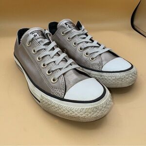 Converse All-Star Metallic Gray/Silver Low-Tops, Women’s Size 7, EUC